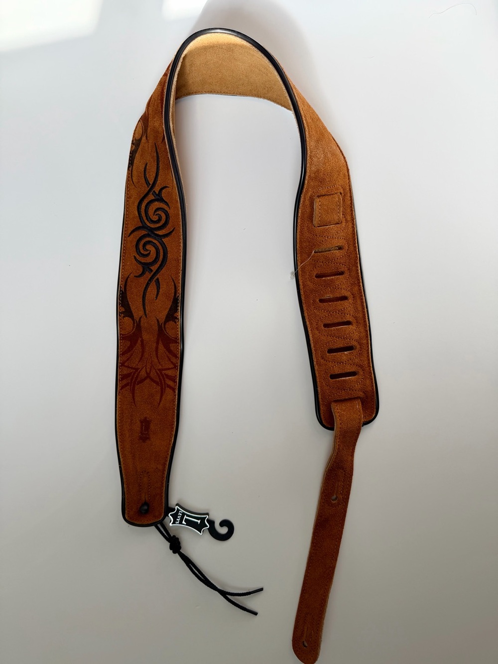 Levy’s MSS3EP-006 Embroidered Suede Guitar Strap Honey Diamond NWT